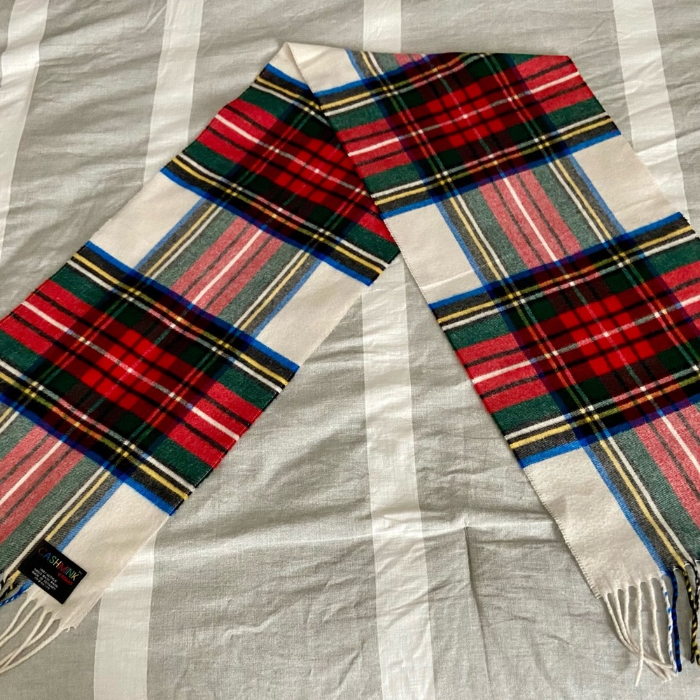 SO Soft CASHMINK Plaid Scarf
